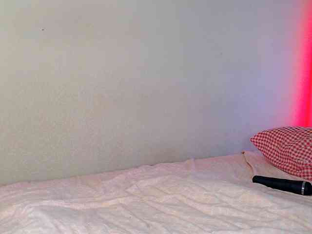 JustAlice webcam