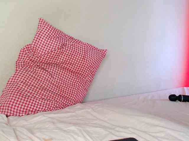 JustAlice webcam