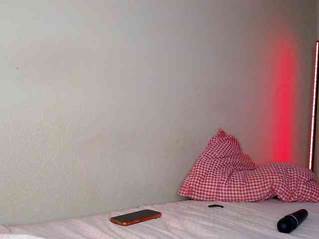 JustAlice webcam