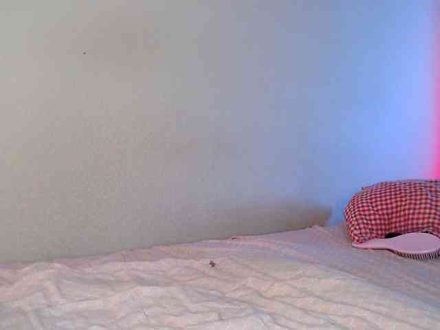 JustAlice webcam