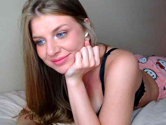 JustAlice webcam