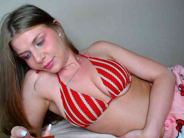JustAlice webcam