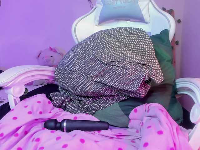 anastasia1213 live cam on BongaCams