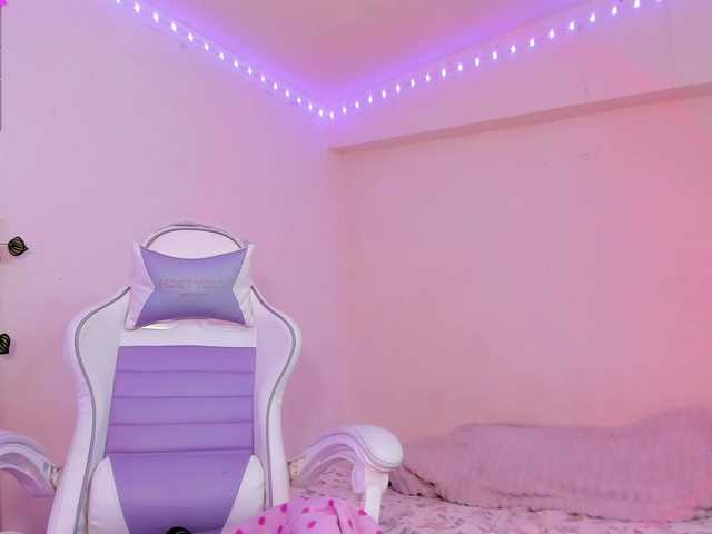 anastasia1213 live cam on BongaCams