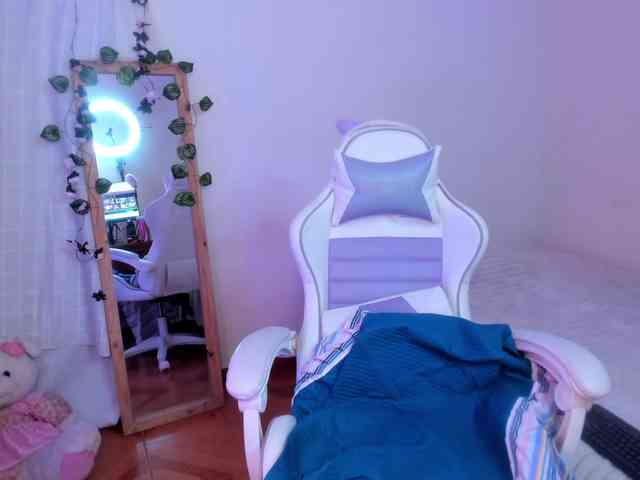 anastasia1213 webcam