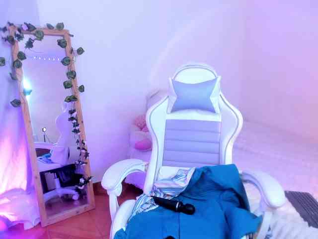 anastasia1213 webcam