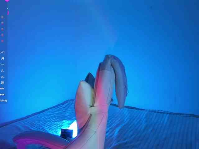 Model: anastasia1213