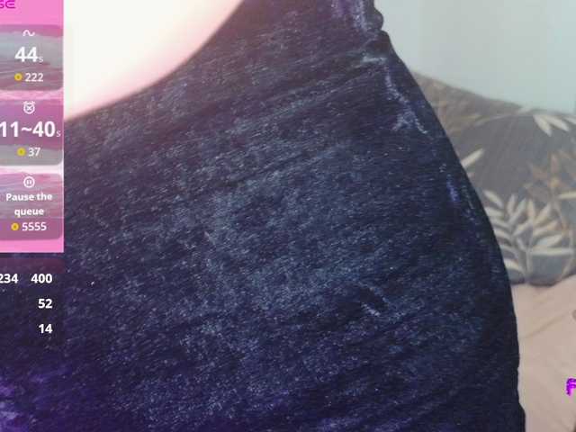 Rosebelle1's BongaCams show and profile