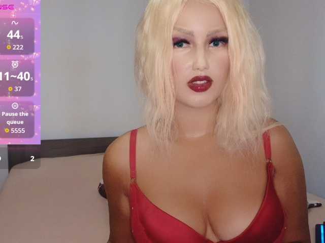 Rosebelle1 live cam on BongaCams