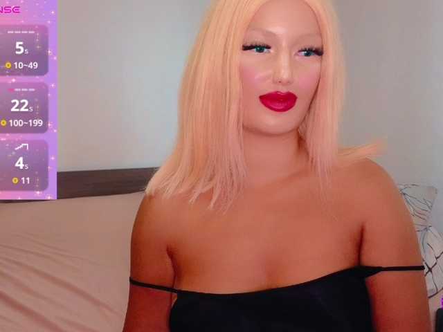 Rosebelle1 live cam on BongaCams
