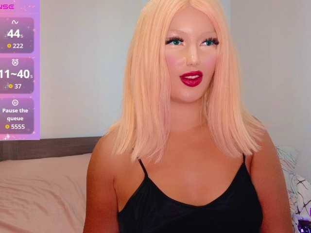 Rosebelle1 live cam on BongaCams