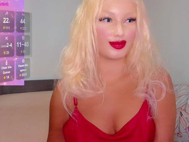 Rosebelle1 live cam on BongaCams