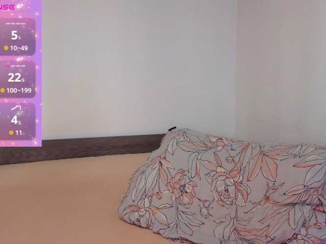 Rosebelle1 live cam on BongaCams
