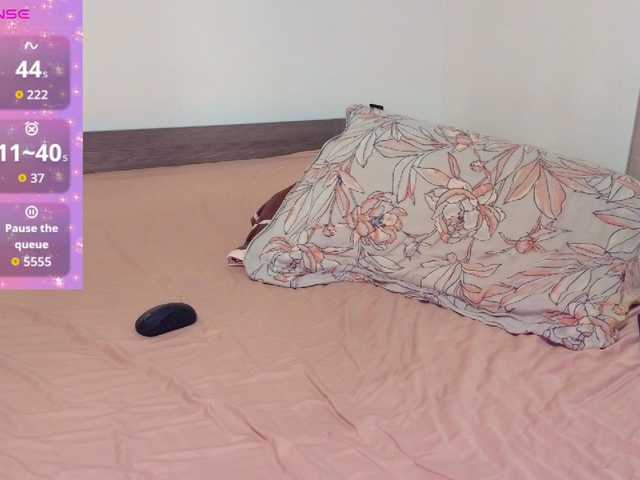 Rosebelle1 live cam on BongaCams