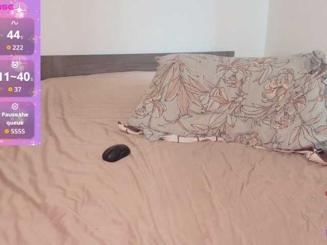 Rosebelle1 live cam on BongaCams