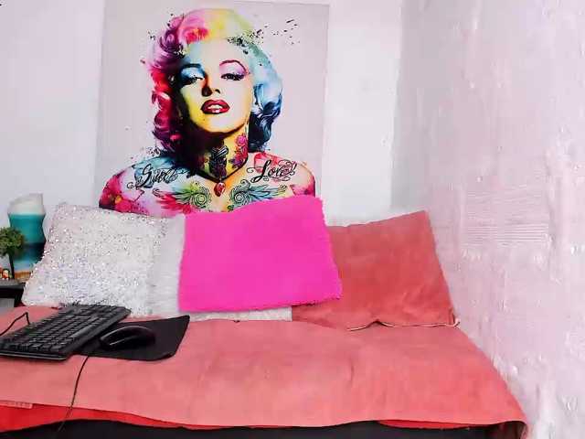 dany-meraky live cam on BongaCams