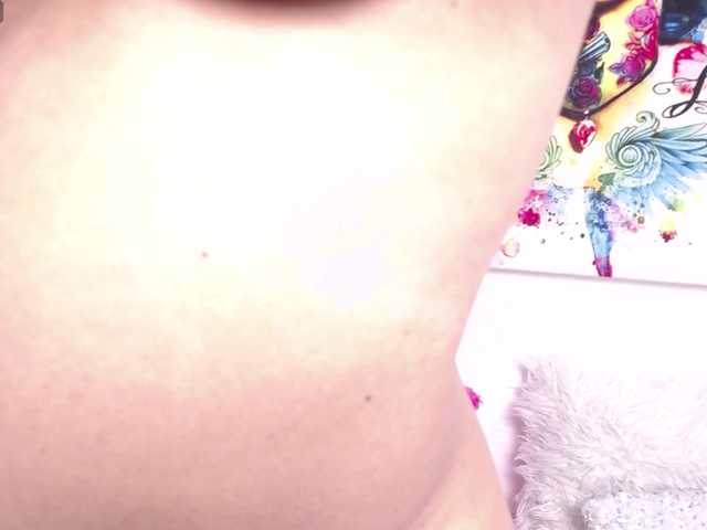 dany-meraky live cam on BongaCams
