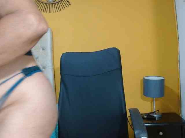 rousse-sexyandhot
