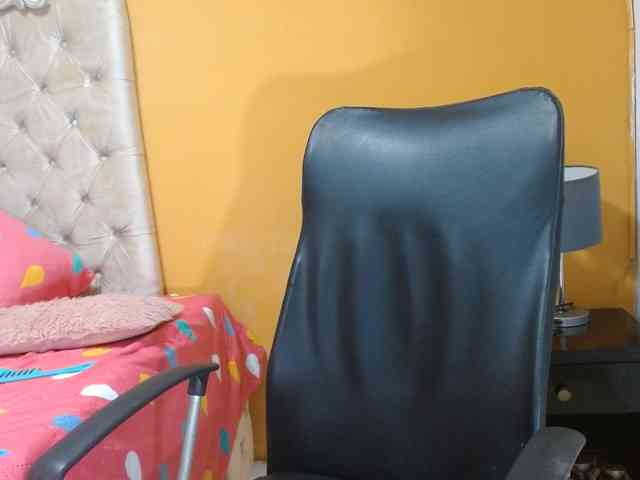 rousse-sexyandhot webcam