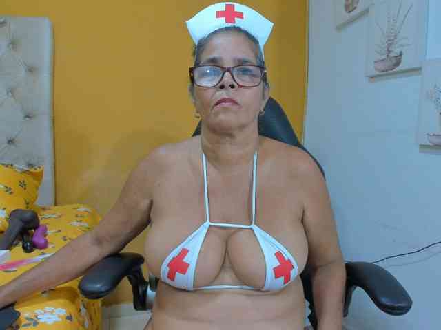 rousse-sexyandhot webcam