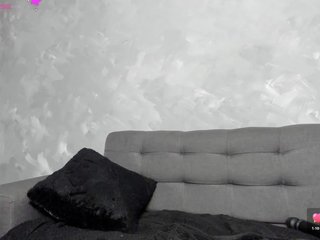 Deyymadisson's Live Webcam
