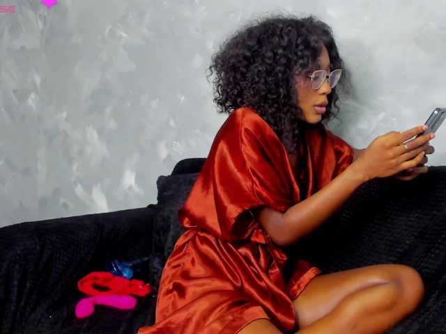 Deyymadisson live cam on BongaCams