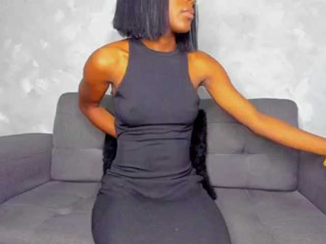 Deyymadisson live cam on BongaCams