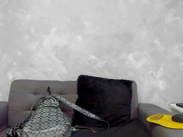 Deyymadisson live cam on BongaCams