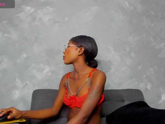 Deyymadisson live cam on BongaCams