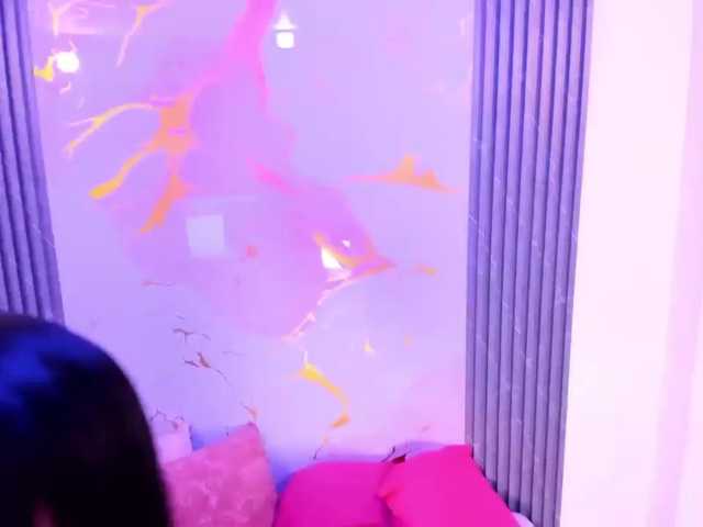 VeronicaLodge23 live cam on BongaCams