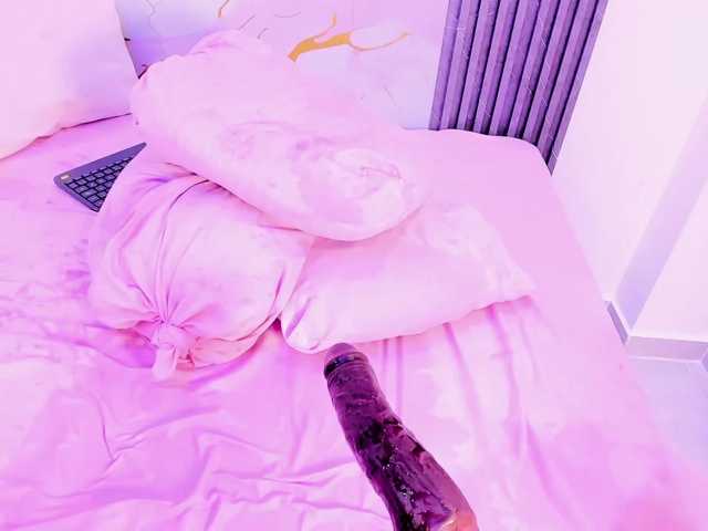 VeronicaLodge23 live cam on BongaCams