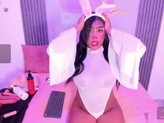 VeronicaLodge23 live cam on BongaCams