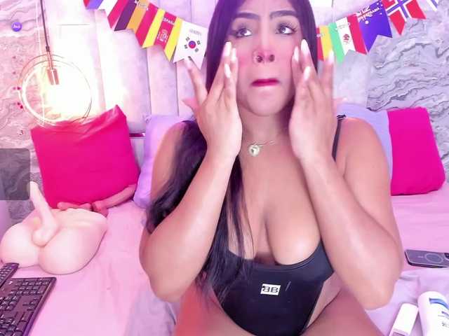 VeronicaLodge23 live cam on BongaCams