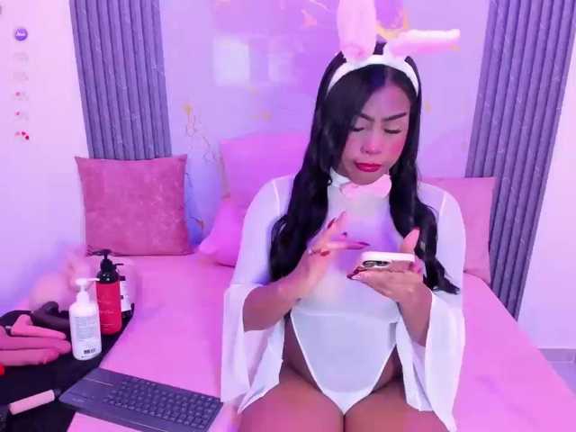 VeronicaLodge23 live cam on BongaCams