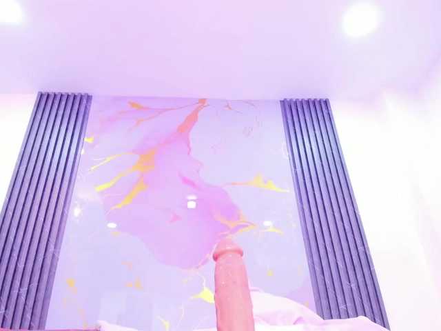 VeronicaLodge23 live cam on BongaCams