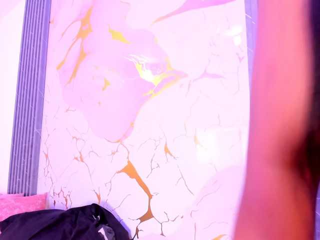 VeronicaLodge23 live cam on BongaCams