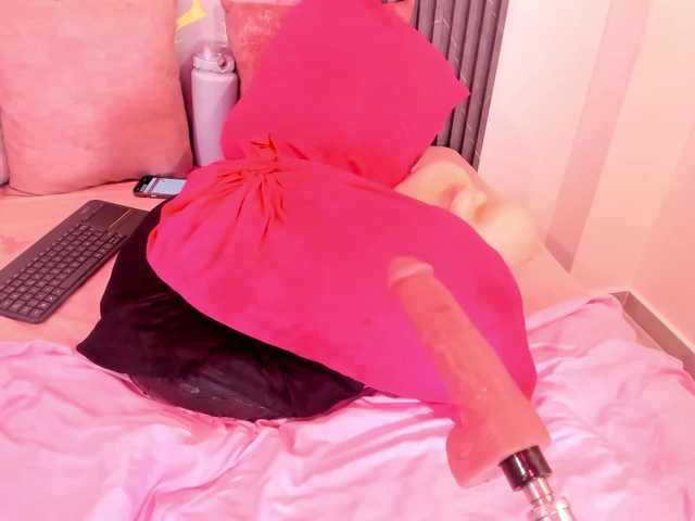 VeronicaLodge23 live cam on BongaCams