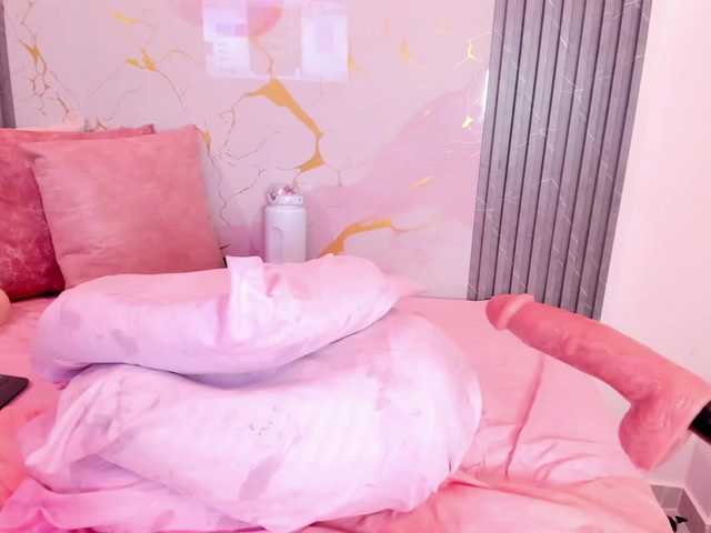 VeronicaLodge23 live cam on BongaCams
