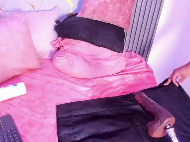 VeronicaLodge23 live cam on BongaCams