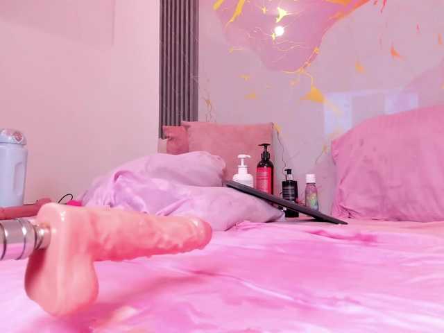 VeronicaLodge23 live cam on BongaCams