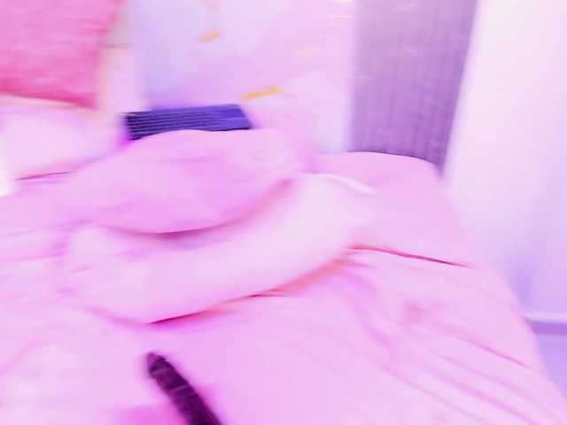 VeronicaLodge23 live cam on BongaCams