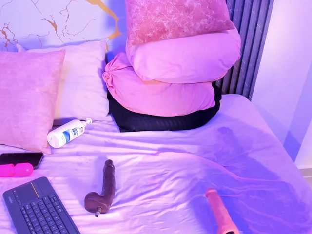VeronicaLodge23 live cam