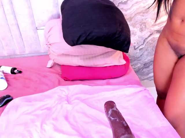VeronicaLodge23 live cam on BongaCams