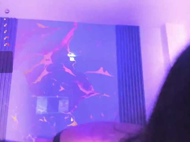VeronicaLodge23 live cam on BongaCams
