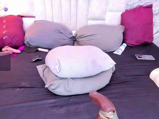 VeronicaLodge23 webcam
