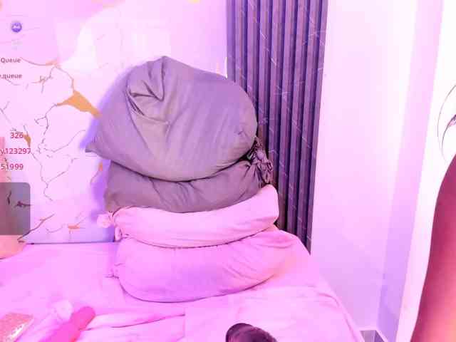 VeronicaLodge23 webcam