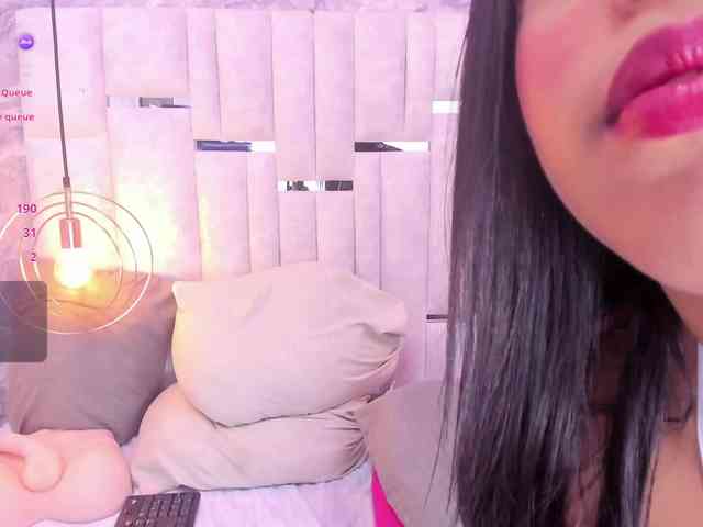 Model: VeronicaLodge23