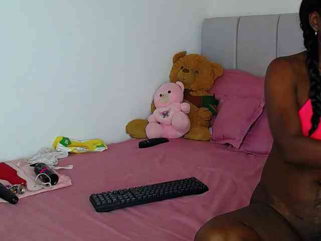 torymegan webcam