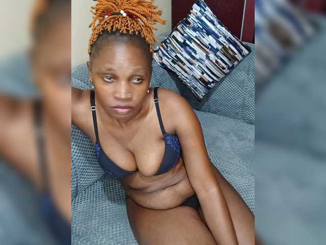 Cute031 live cam on BongaCams