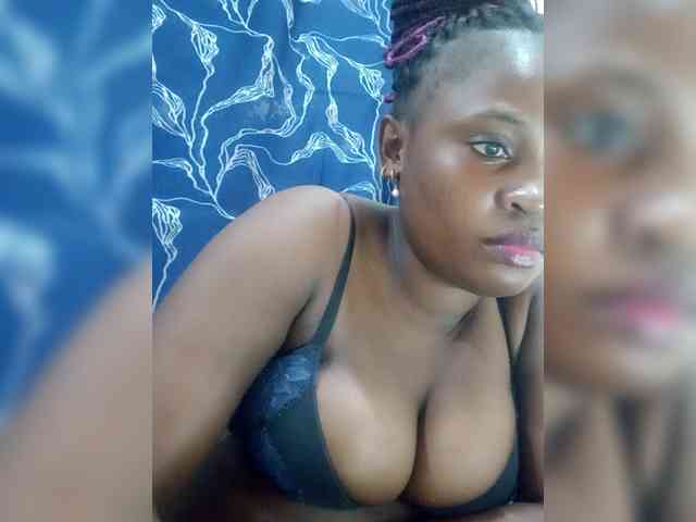 Cute031 webcam